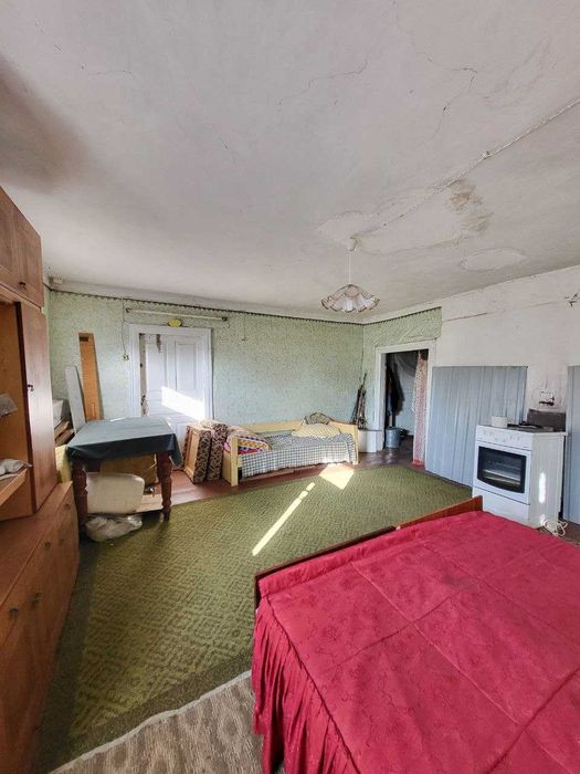 Продам будинок в центрі міста Остер.