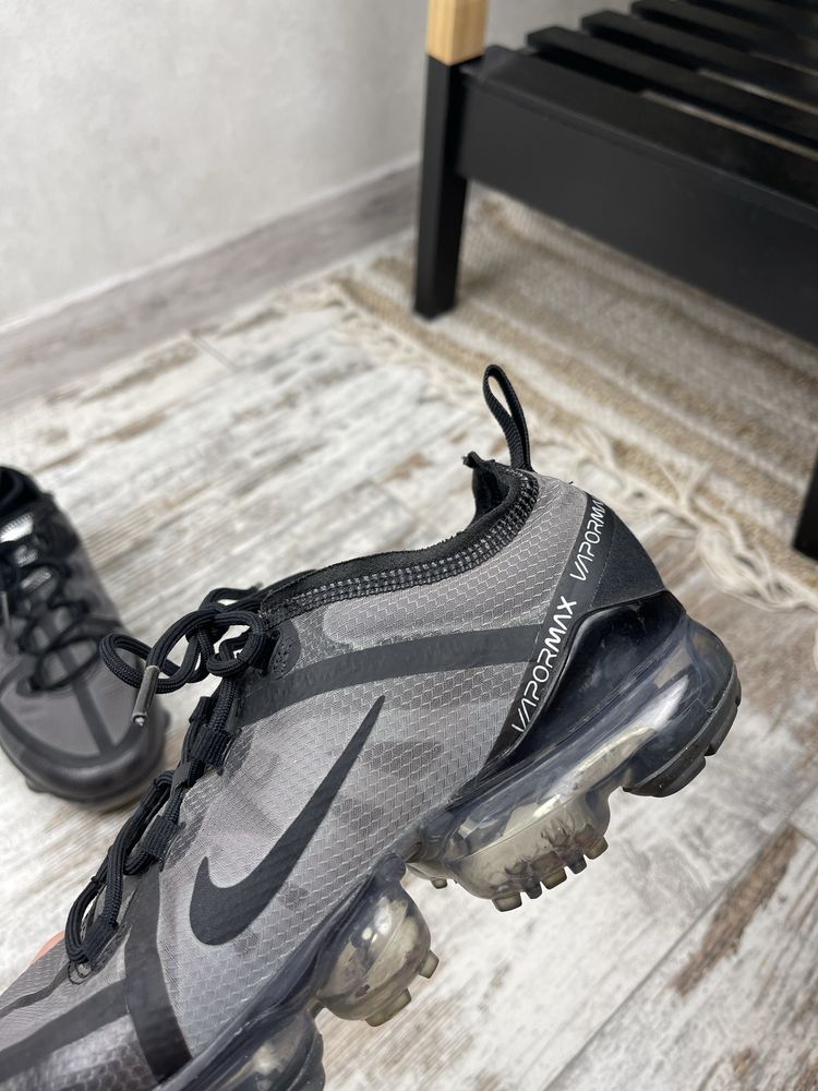 Кроссовки Nike vapormax