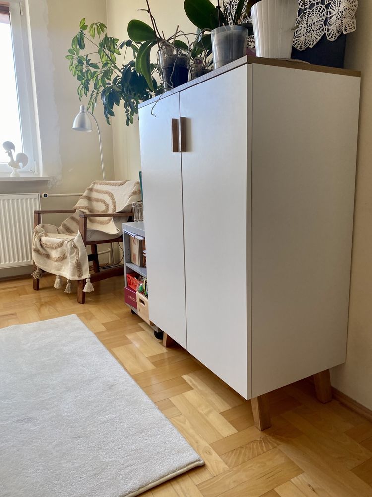 OKAZJA szafka komoda szafa na nóżkach Skandynawska jak IKEA