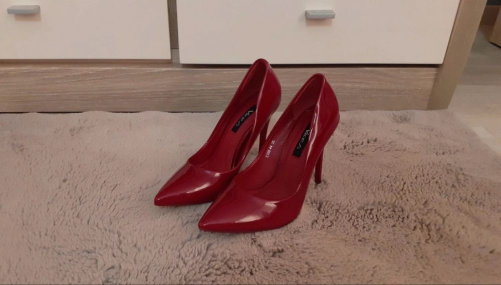 Bordowe burgundowe szpilki Vices 35