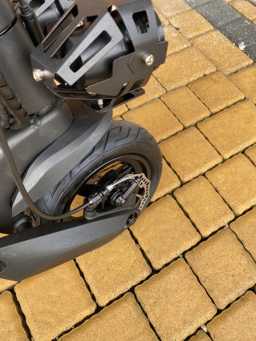 Elektryczna  Nowa Hulajnoga Ruptor R6 V3. 2025rok