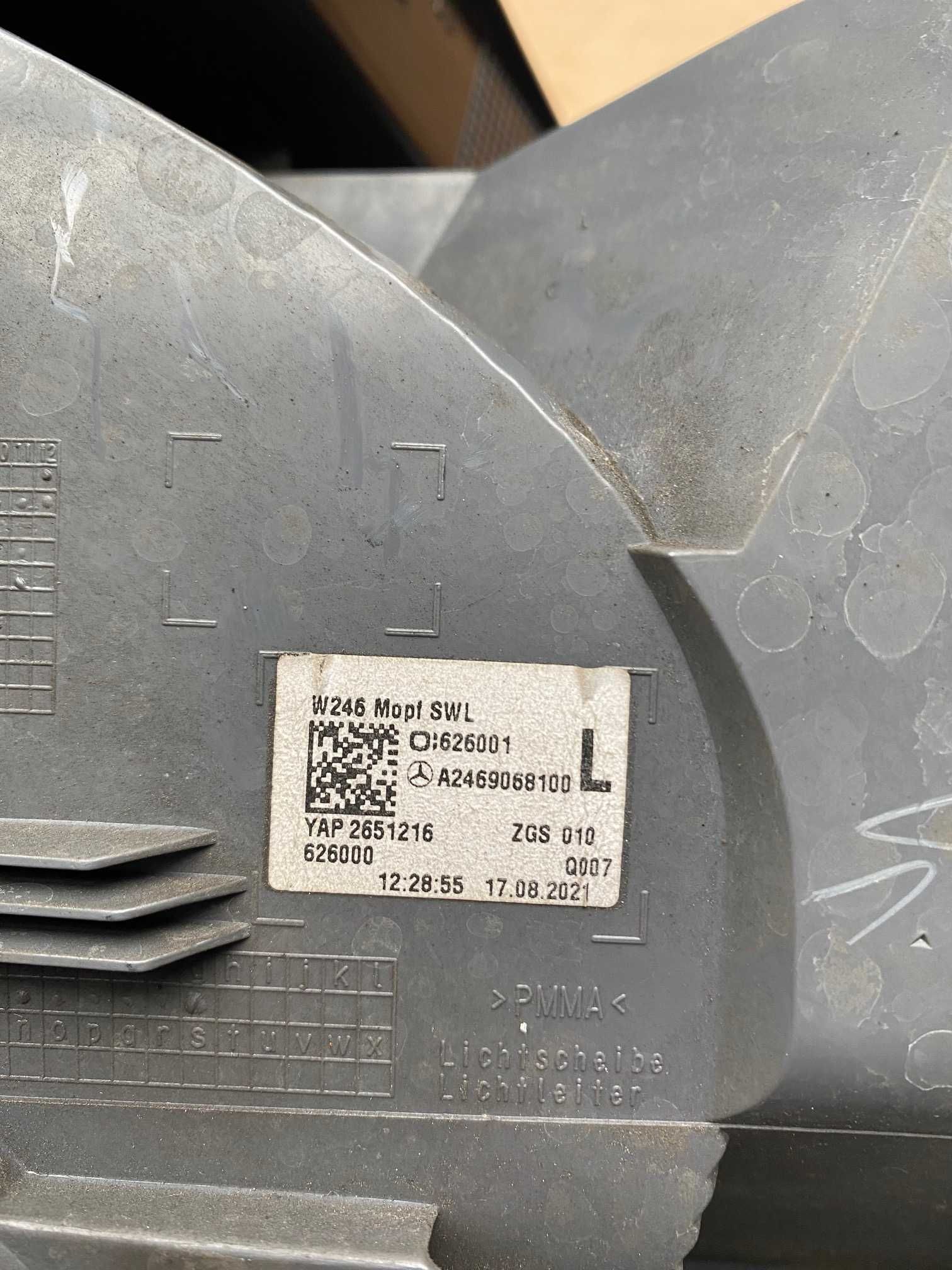 MERCEDES BENZ B W246 PARA VENDA FAROLIM TRASEIRO LADO ESQUERDO PAINEL