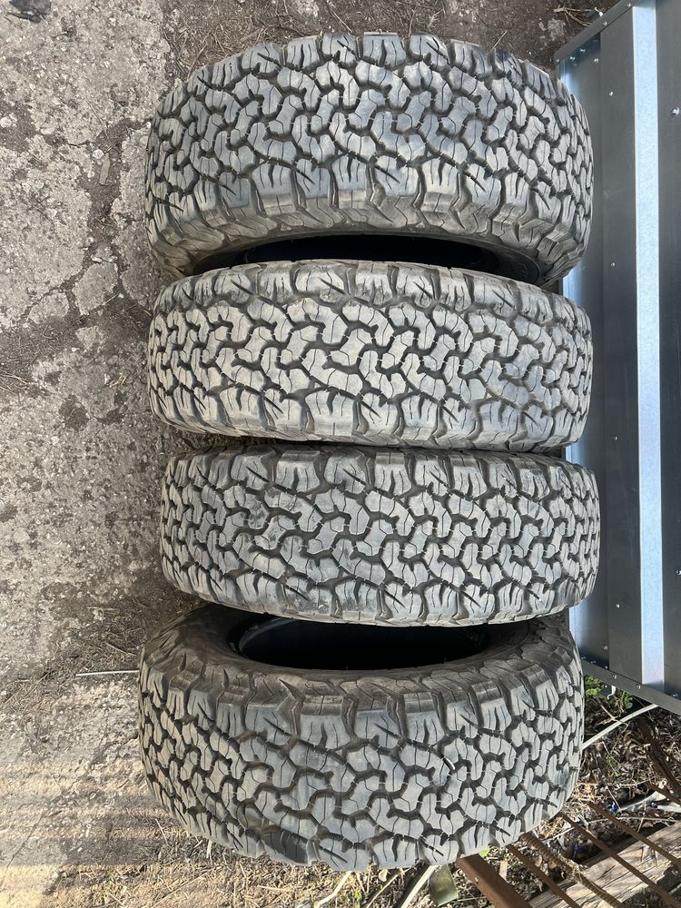 Шини BFGoodrich All Terrain T/A KO2 235/70 R16 104/101S
