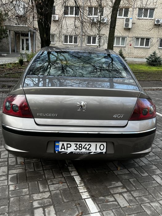 Пежо 407 2.0 бензин