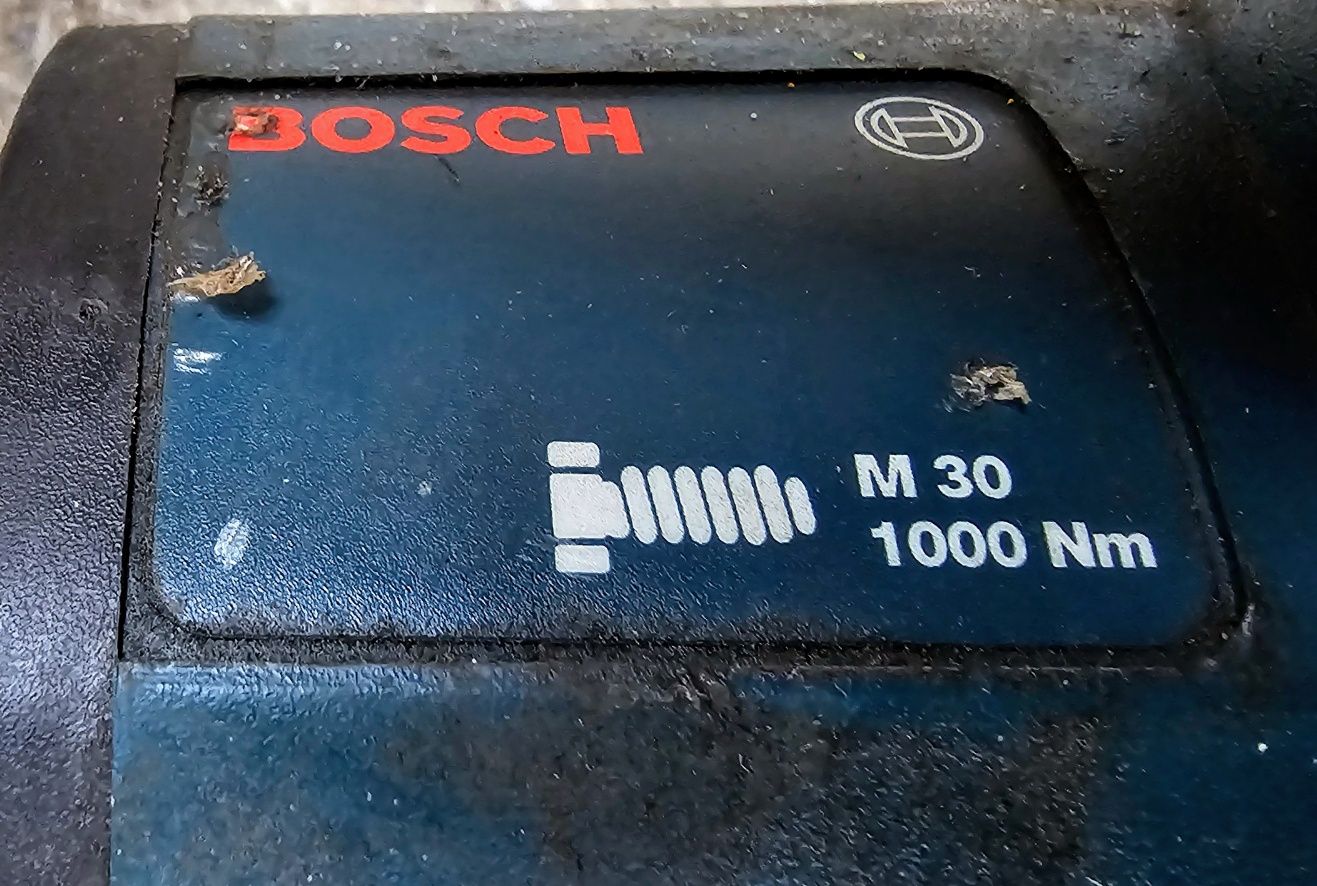Klucz udarowy Bosch Professional GDS 30 920w nie Hilti Milwaukee