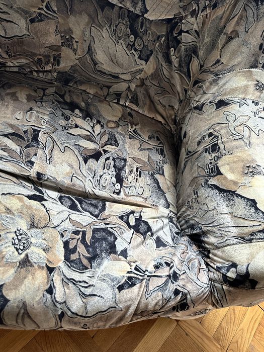 Продам диван с 2-мя креслами