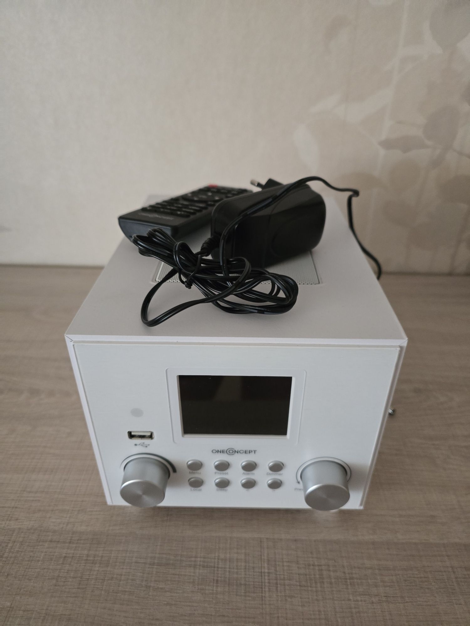 Інтернет-радіо OneConcept Streamo Cube (WiFi/USB/BT/AUX)