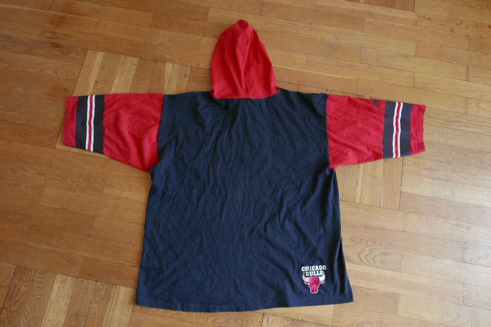 Koszulka z kapturem Chicago Bulls oryginalna APEX ONE Rozmiar: XL