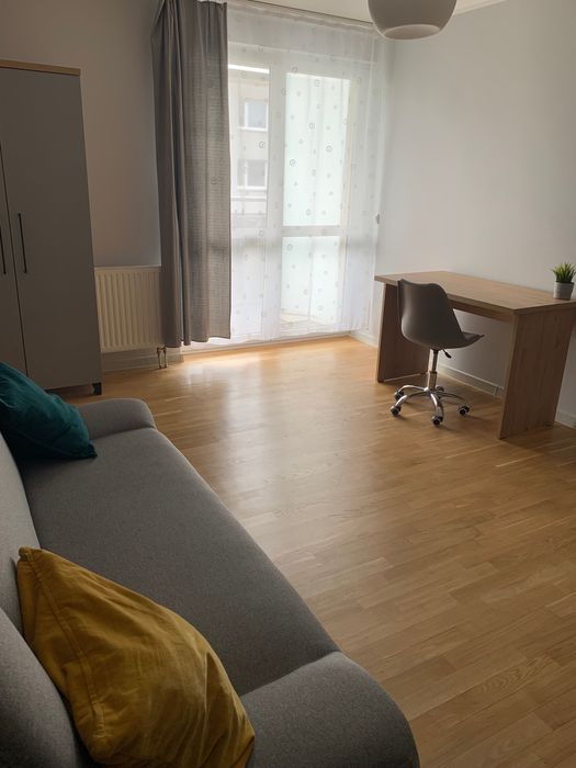 Nowoczesny i przytulny pokój 20 m² z balkonem –Krzyki/Borek/UE Wrocław