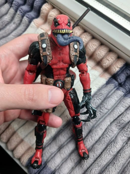 Deadpool Venom фігурка Марвел