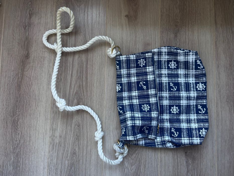 Сумка через плечо.Очень качественная