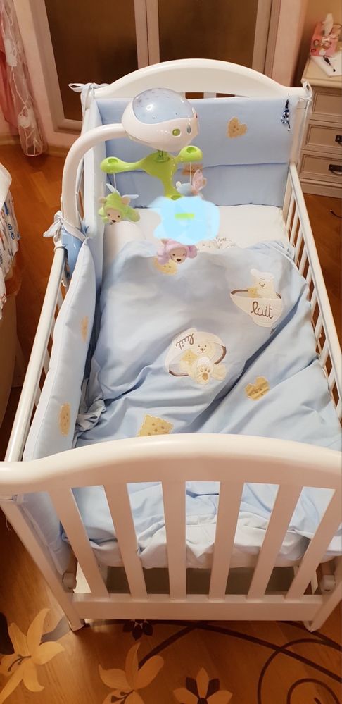 Продается детская кроватка baby italia