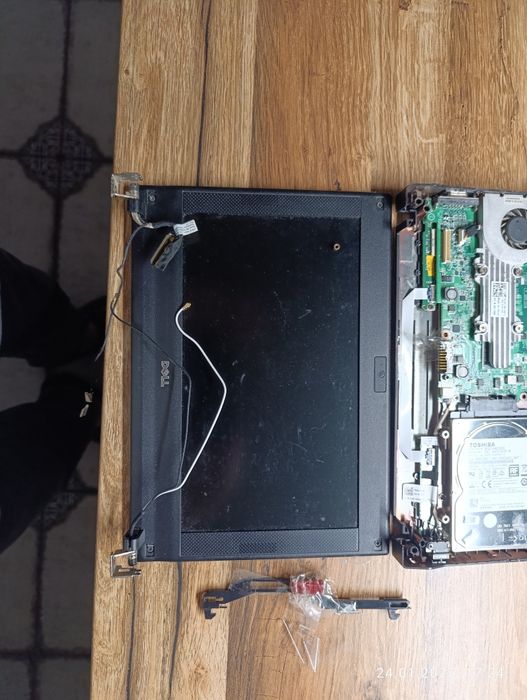 DELL 2100  детали на ноут