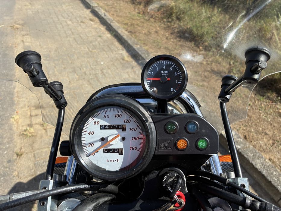 Honda slr 650  Carta A2 24,5 KW ou 33.3 Cv. Vigor Dominator troco