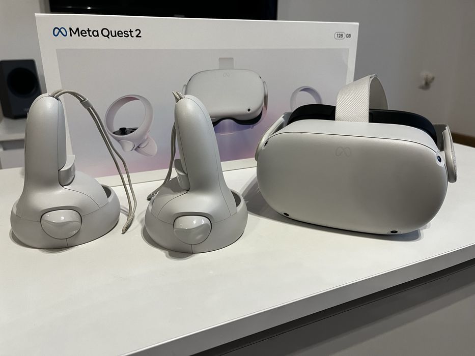 Meta Quest 2 – Gogle VR 128GB, stan bardzo dobry + pudełko