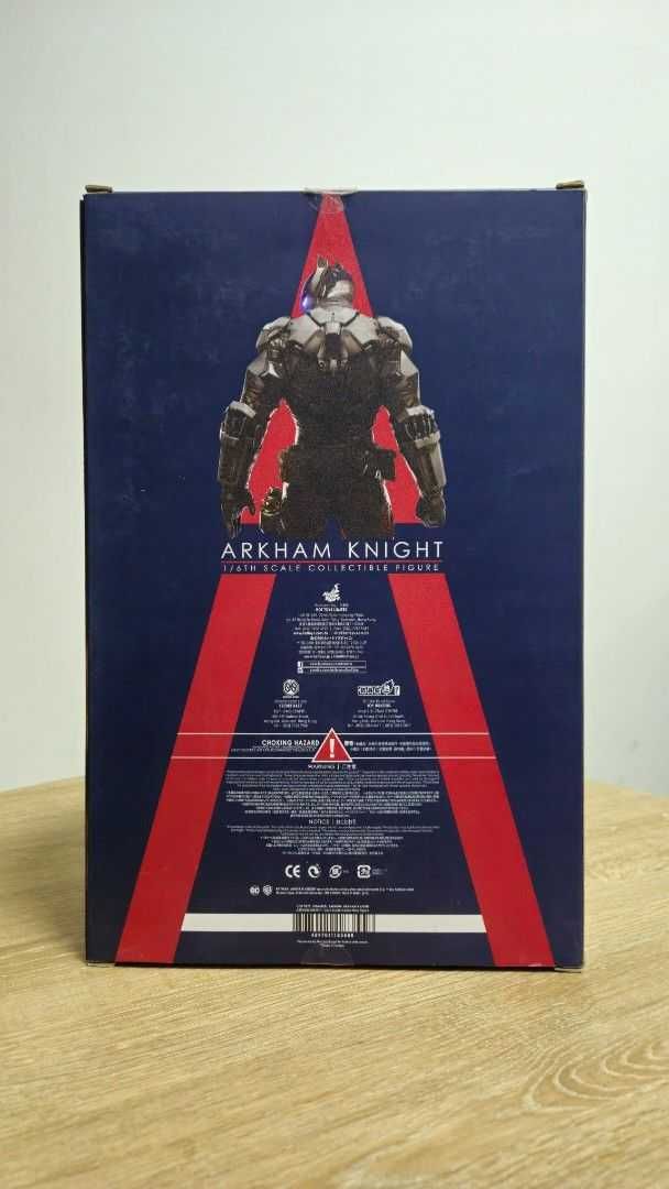 Figura Hot Toys Batman arkham knight