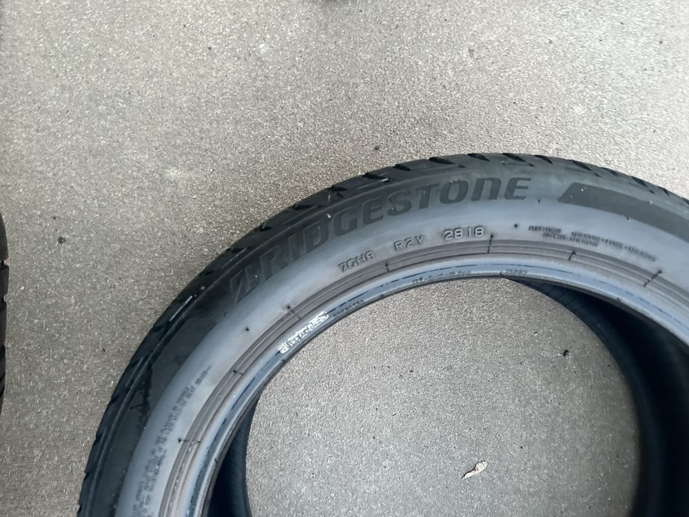 Opony 4 szt. Komplet Bridgestone Touranza T001 225/45/17 R17 91W