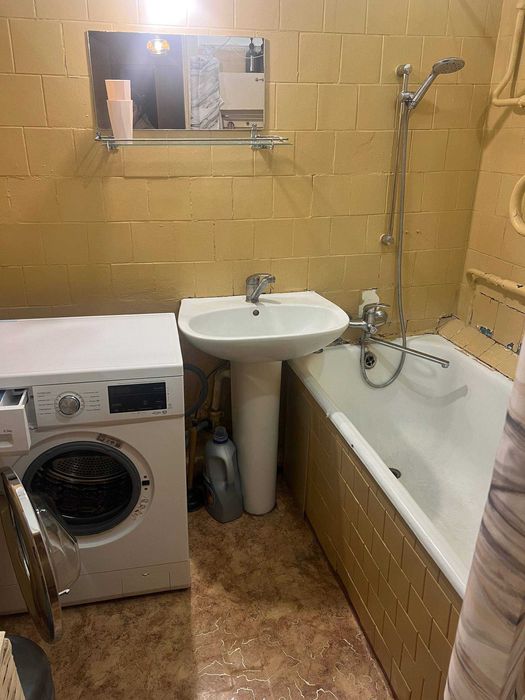 2к Квартира м.Васильківська довгострокова оренда. Юлії Здановської