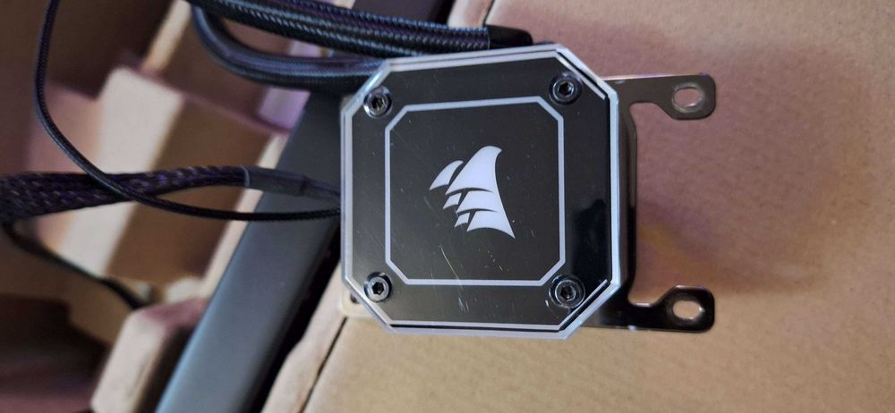 Chłodzenie wodne Corsair iCUE H170i Elite Capellix XT 420mm