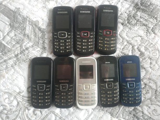 Мобилка телефон мобильный Samsung e1080 e1200 e1202 чистые Nokia 1280