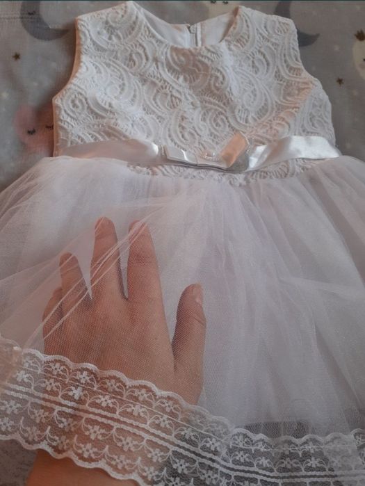 Белое платье на годик