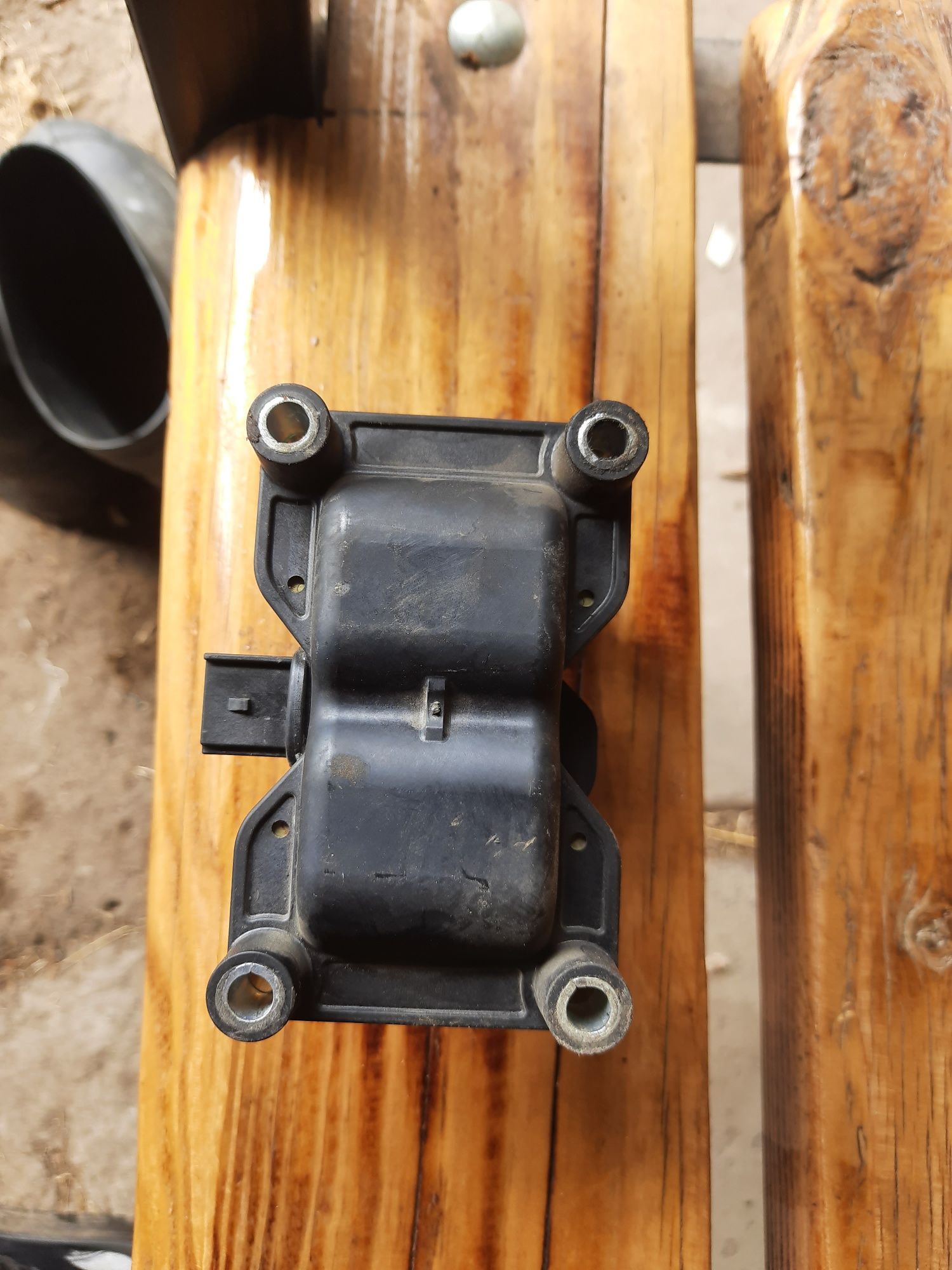 Котушка запаленя Ford focus 1.6