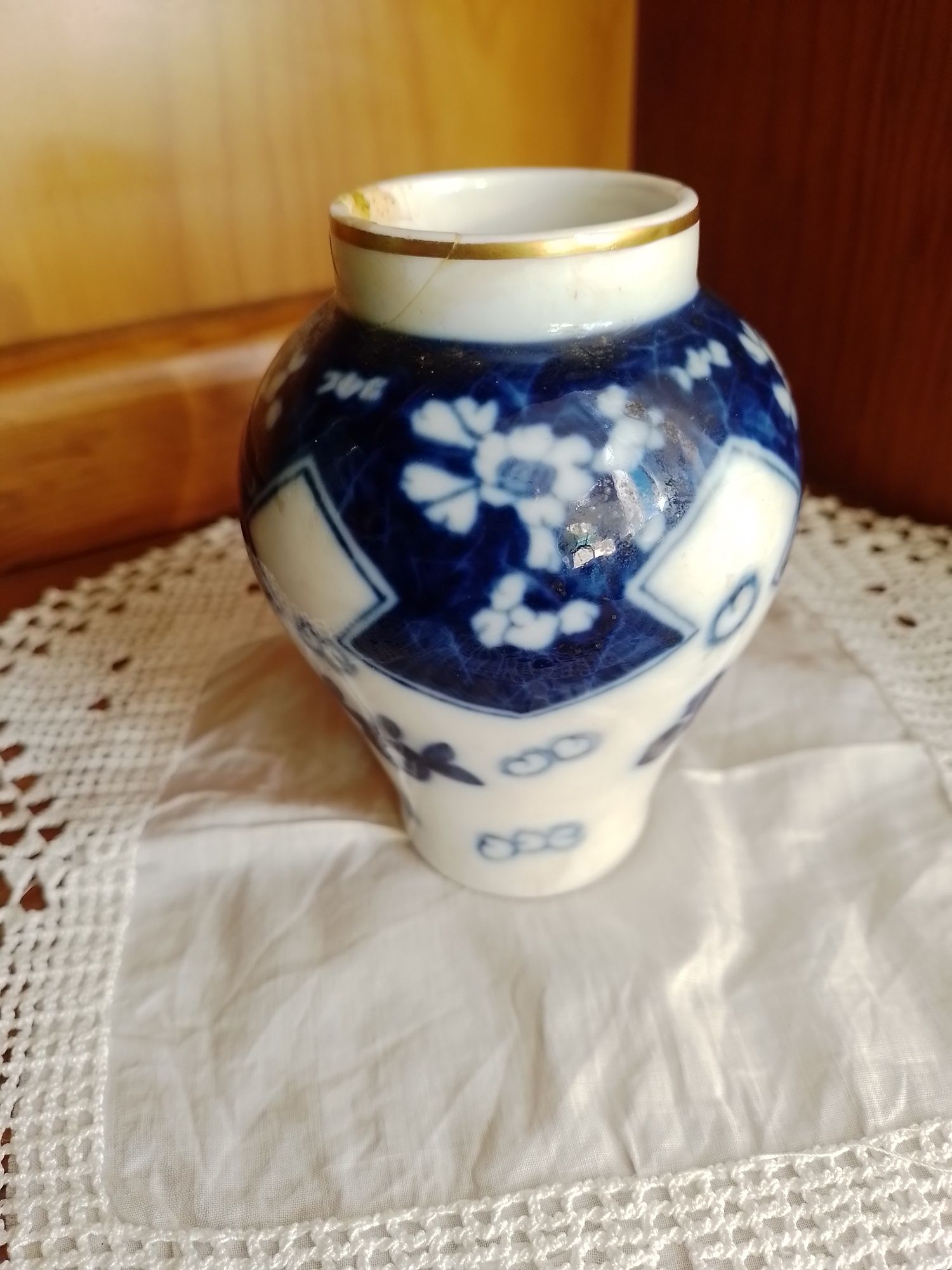 Jarra em porcelana Vista Alegre