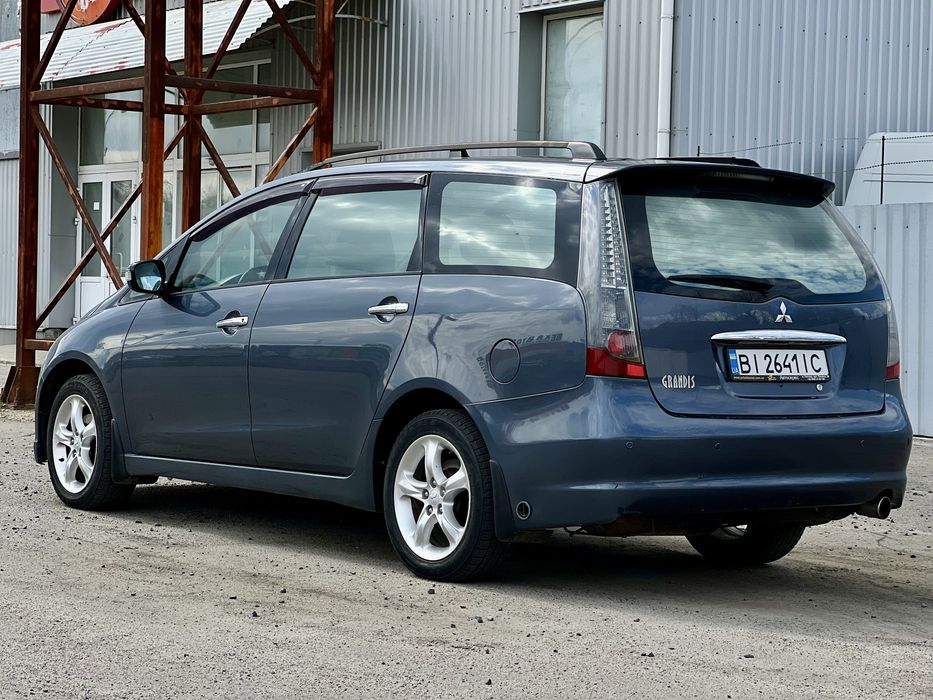 Продам Mitsubishi Grandis
