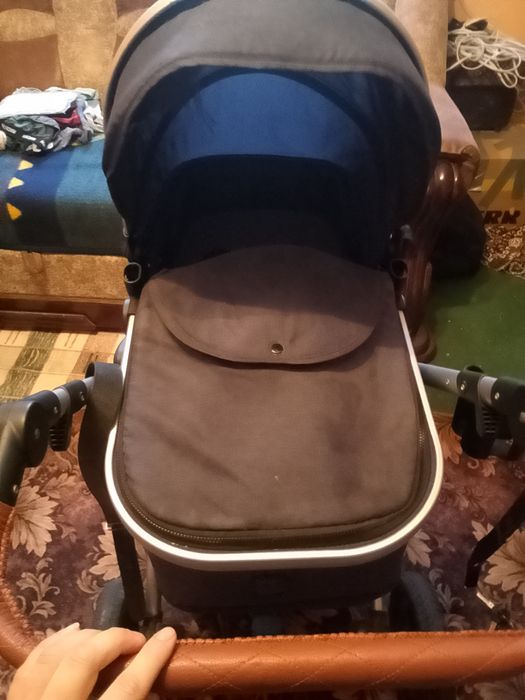 Каляска для немовлят