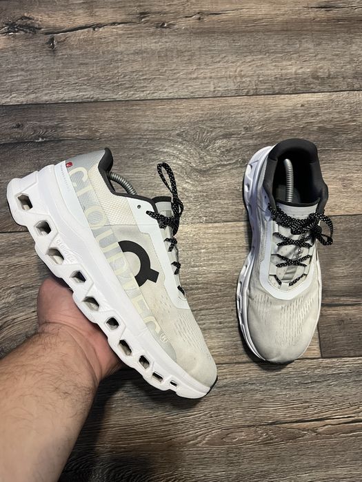 ON Running Cloudmonster оригінальні чоловічі кросівки