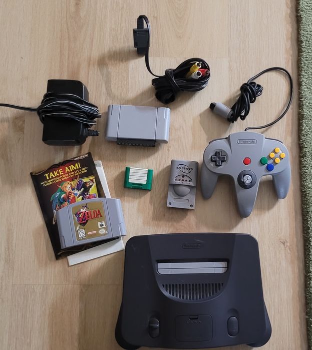Nintendo 64 NTSC + akcesoria i Zelda Ocarina of time