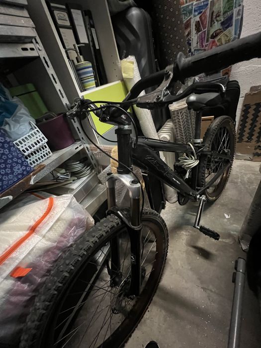 Bicicleta de adulto como nova