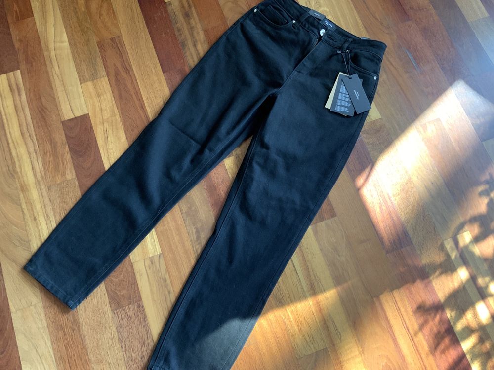 Spodnie jeansy dżinsy straight czarne Vero moda 27/32 nowe S