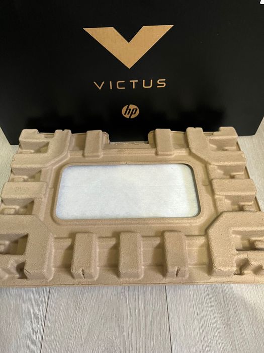 Игровий ноутбук/HP Victus 16 i5-14450HX/16GB/1TB RTX4060/120w/8gb