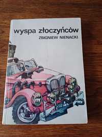 Wyspa złoczyńców. Pan Samochodzik .Zb. Nienacki