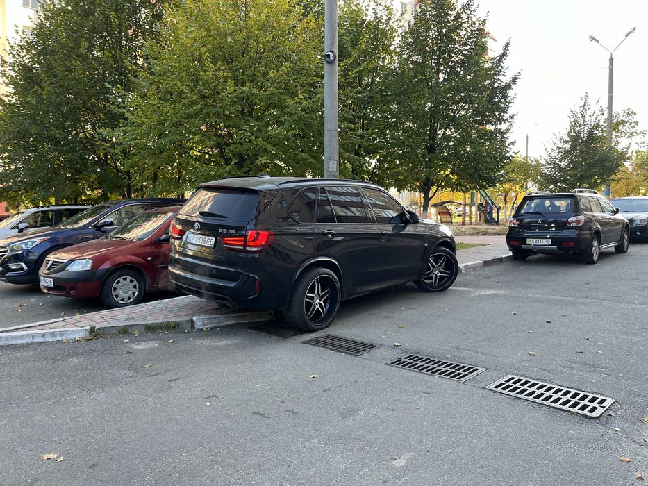 BMW X5 M 2015 року