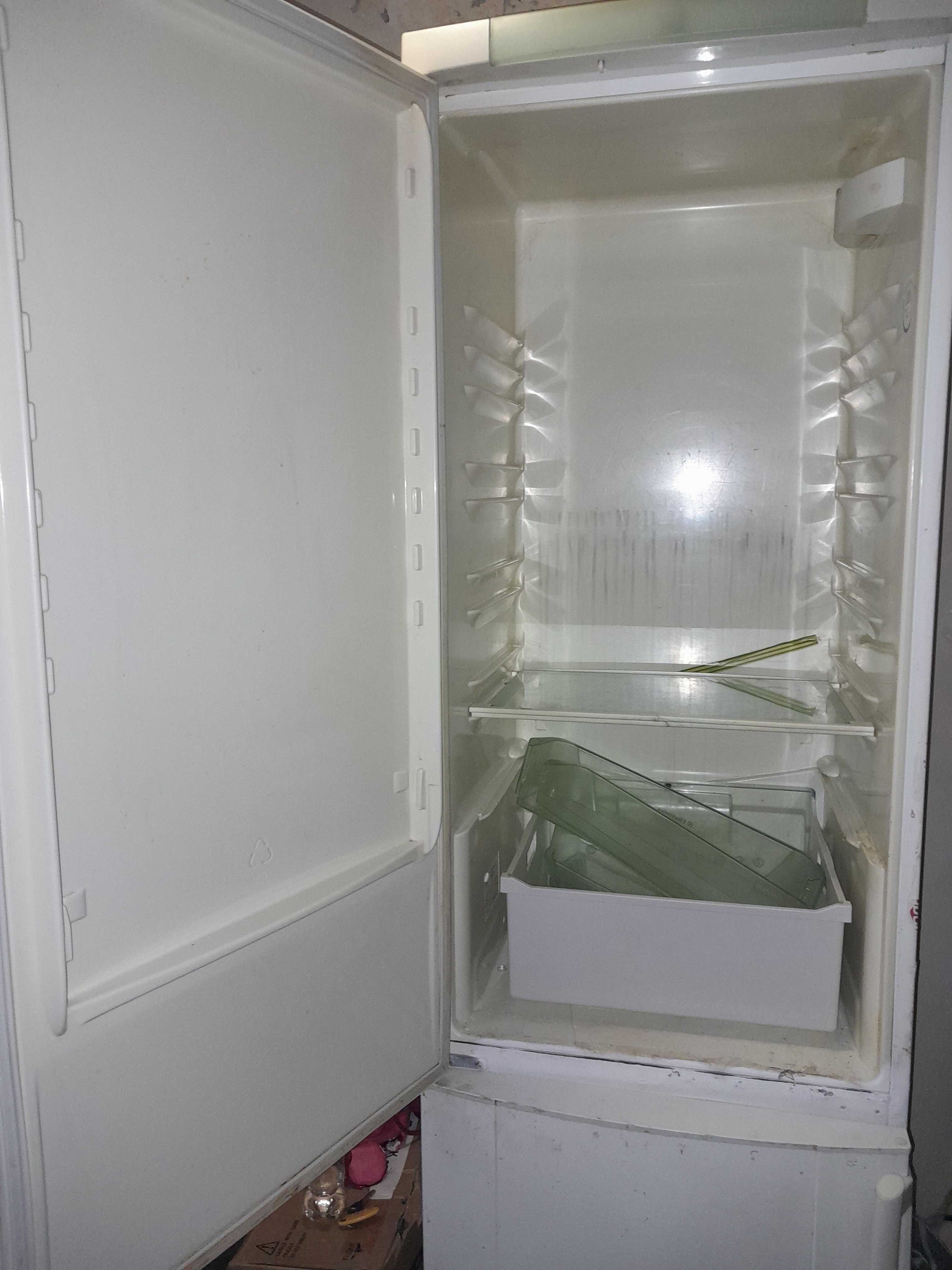 Electrolux Холодильник