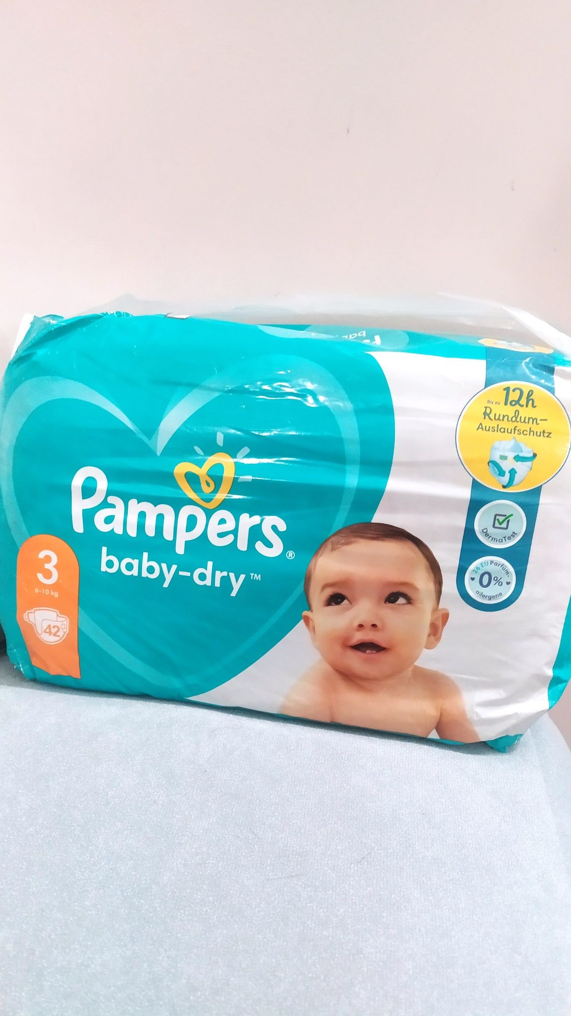 Pampers памперс розмір 3 від 6-10 кг підгузники