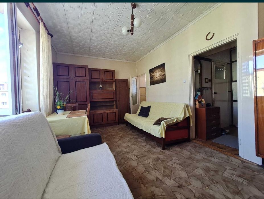 Sprzedam kawalerke z miejscem i piwnica  Zgierz okazja