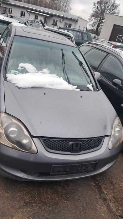 Honda Civic 7 Type S Części nie Sprzedajemy Aut w Całości Zapraszamy