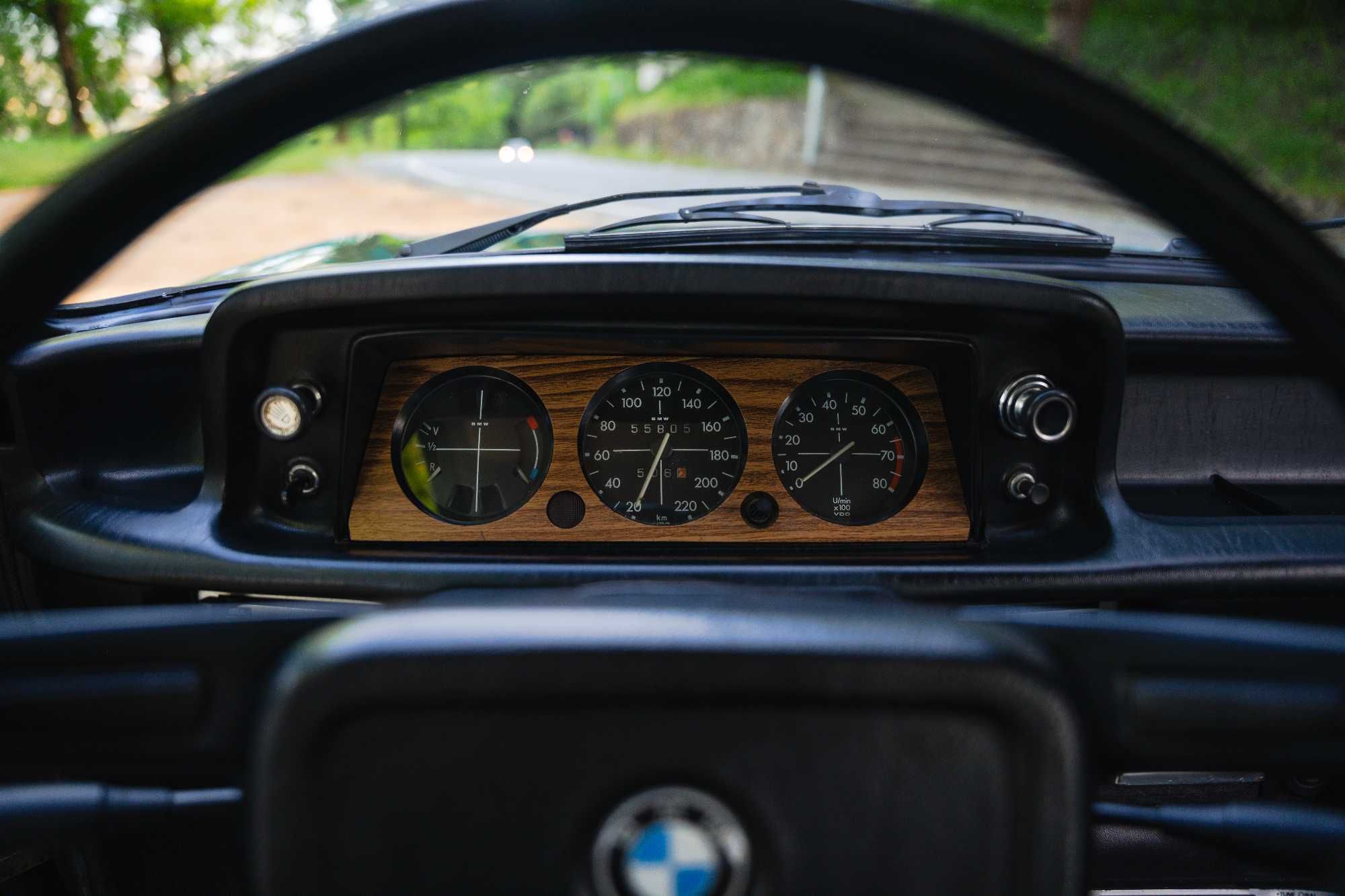BMW 2002 E10 - 1973