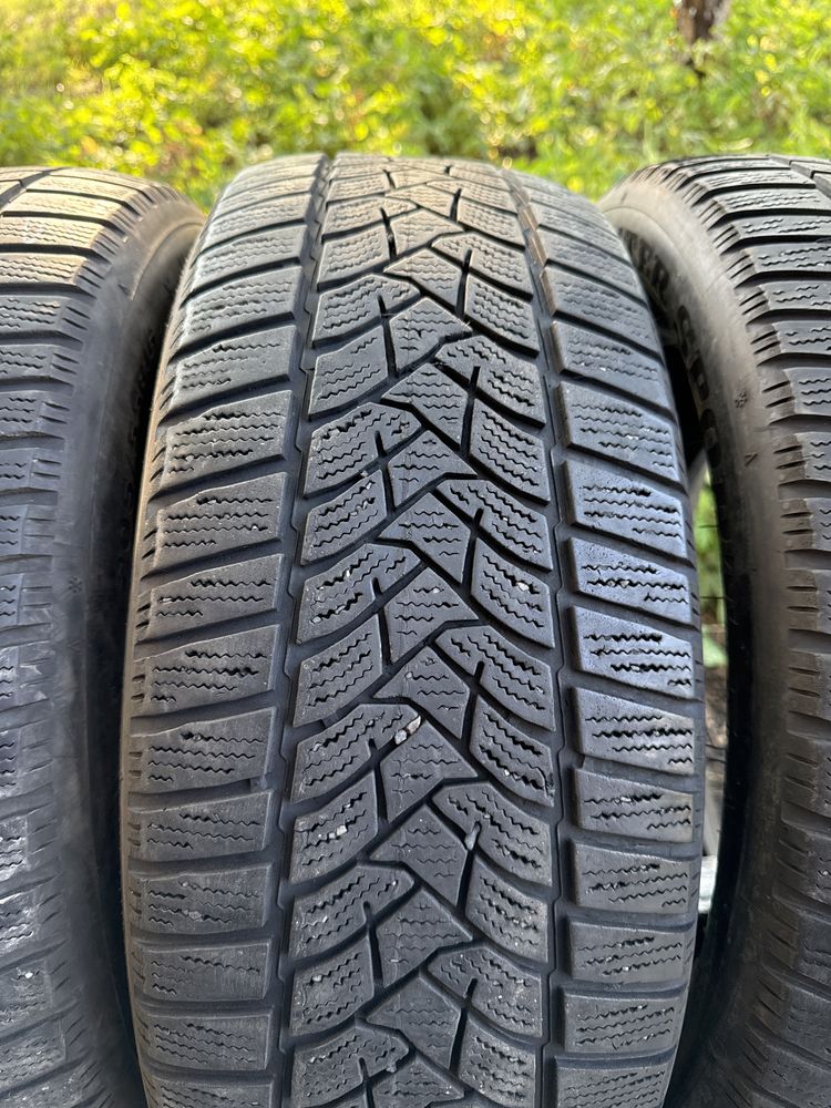 Зимняя резина бу шины бу зима 205/55/16 Dunlop 2018 год
