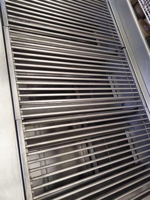 Grelhador industrial de alto rendimento a gás