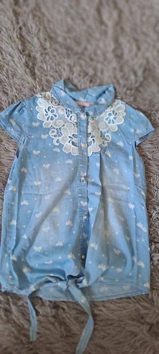 Bluzeczka jeansowa dla dziewczynki rozm 152z wiązaniem i koronką