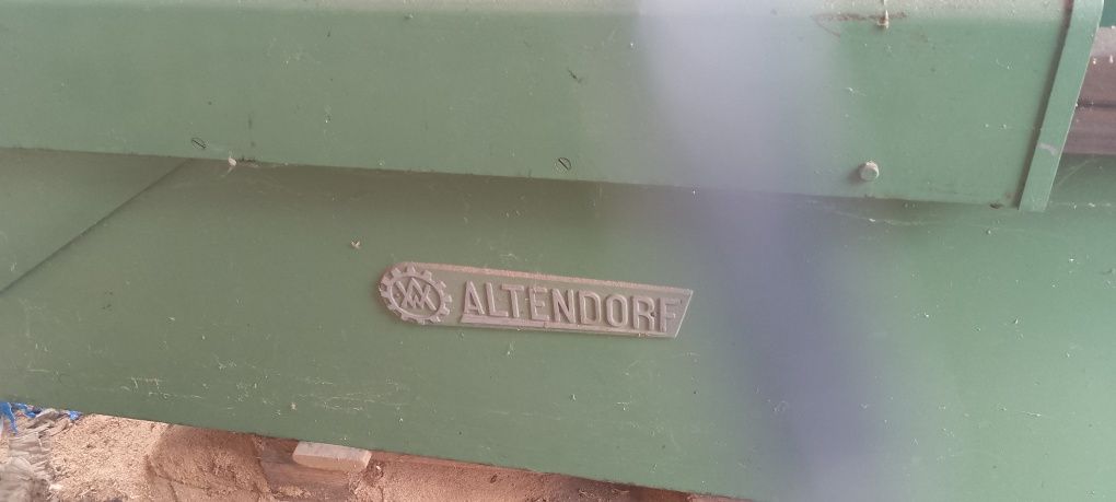 Piła z wózkiem ALTENDORF