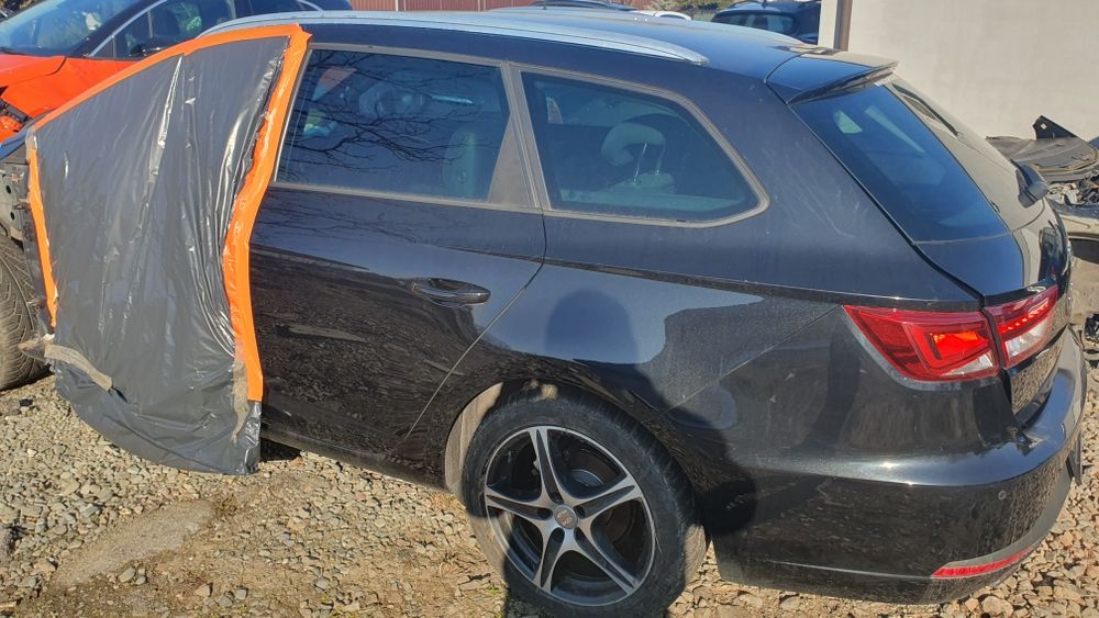 Drzwi błotniki zderzak progi Seat Leon III kombi LZ9Y