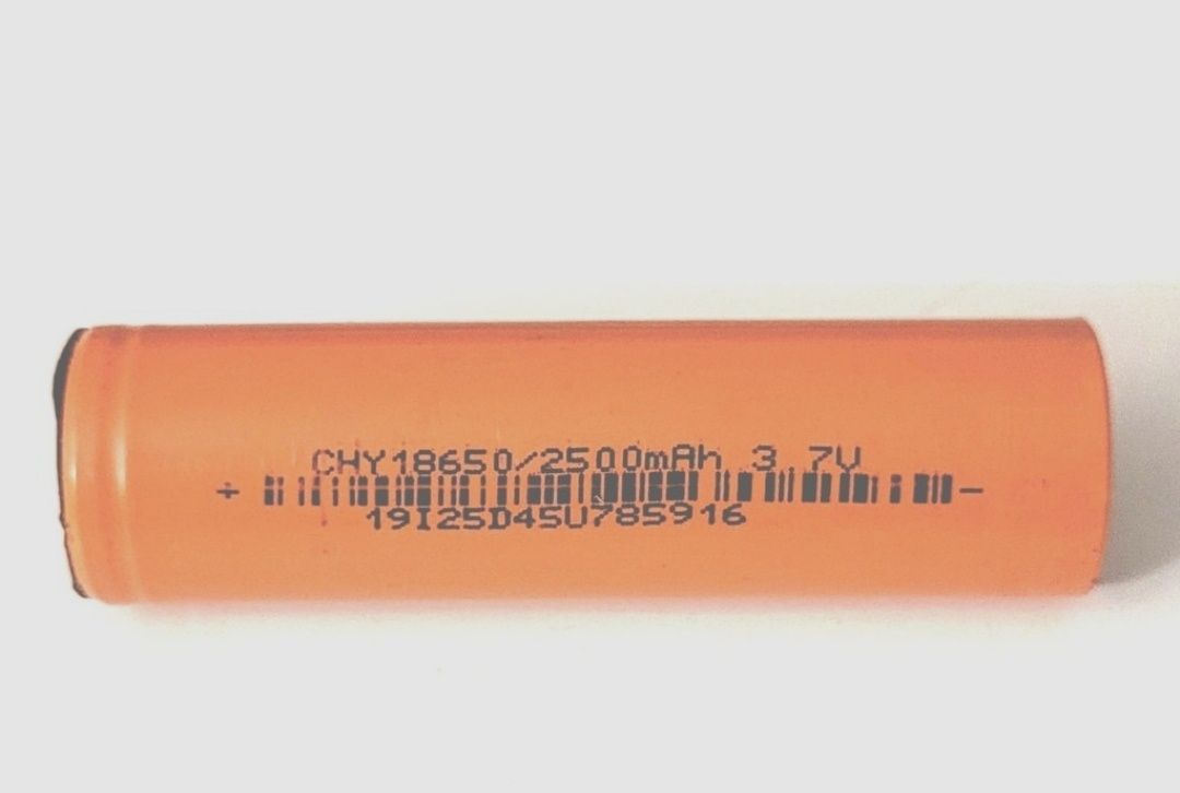 Ogniwa 18650 . Depakietowane 2500mAh