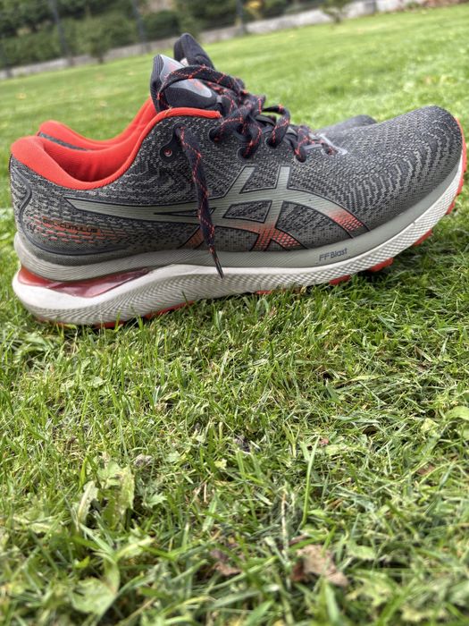 Buty do biegania męskie Asics 42, jak nowe