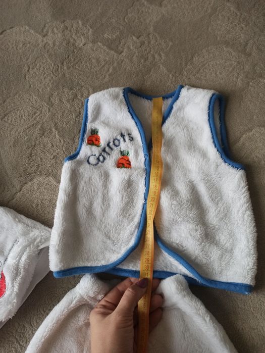 Карнавальний/новорічний костюм зайчика