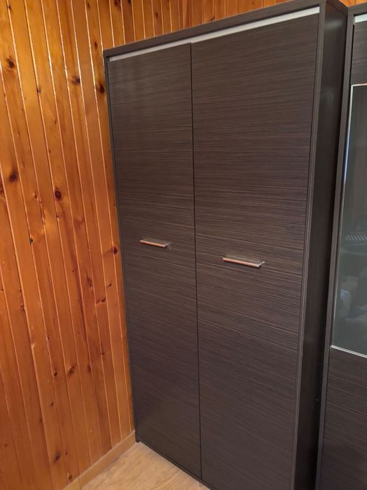 Witrynka, szafa, 2 stoliki nocne, komoda